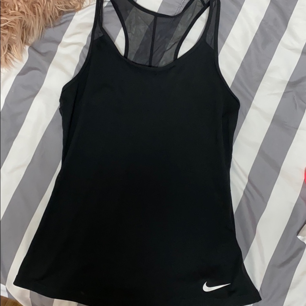 Fitness tank